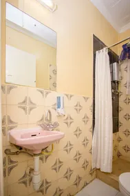 Covenant Guest House - Image 5