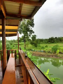 Modern Loft Homestay - Image 4