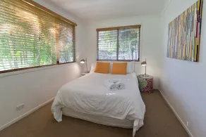 Rons Beach House - Image 3