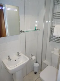 Fernbank Hotel - Image 3