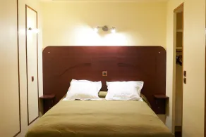 Hôtel Maillot - Image 2