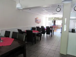 Midnattsol Batnfjord Motell Og Hjorten Kafe - Image 2