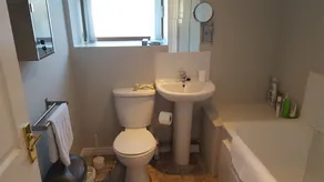Black Hall Mews Apartment - Image 4
