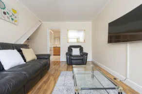 Abkat Holiday Home - Image 3
