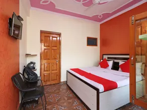 OYO 14003 Home Valley View 1BHK Kempty Fall - Image 4
