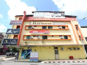 Harmoni Hotel by OYO Rooms - Image 3