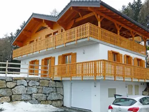Comfortable Chalet at 1500m With Sauna - Image 2