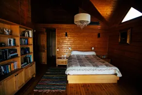 Alexis Wooden House - Image 4