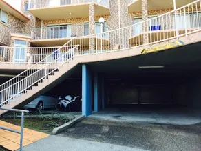 The Vista Bel Air Apartments - Image 4