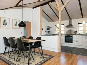 Cosy Holiday Home in Rømø With Sauna - Image 5