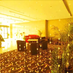 Yangguang Langhao Business Hotel - Image 3