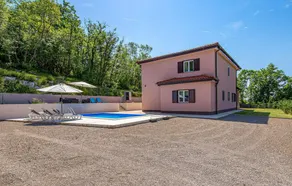 Amazing Home in Veprinac With Outdoor Swimming Pool, Wifi and 4 Bedrooms - Image 4