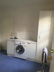 Nutgrove Beach Studio Apartment - Image 5