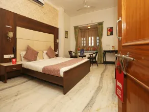 OYO 3540 Hotel Forever Rooms - Image 5