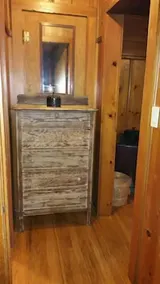 Historic Smarthouse Charming Comfy King - Image 5