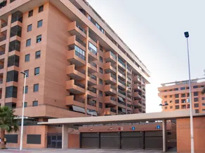 ApartUP Patacona Pool Views - Image 3