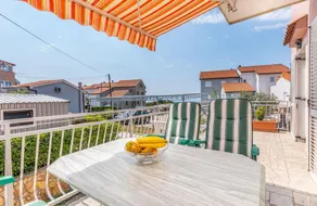 Nice Apartment in Omisalj With Wifi and 1 Bedrooms - Image 2