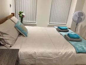 Watford Luxury Studio - Image 4