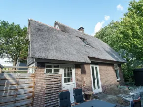 Restful Holiday Home in Bergen on a Dutch Coast - Image 5