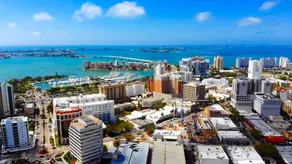 Updated Bayside Getaway: Pool, Hot Tub, Near Beach 1 Bedroom Condo - Image 5