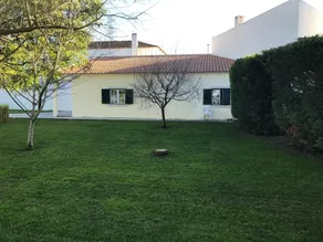 One bedroom house with shared pool enclosed garden and wifi at Alcanhoes - Image 3