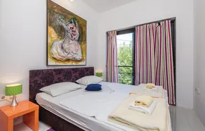 Nice Home in Kampor With 7 Bedrooms, Internet and Outdoor Swimming Pool - Image 4