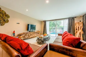 Dream Luxury Chiang Mai Pool Villa - Image 4