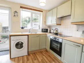 Kettle Cottage - Image 2