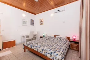 Studio Apartment Akraj - Image 4