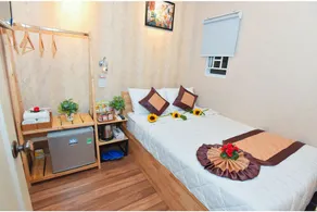 Henry Iris Hotel - Image 4