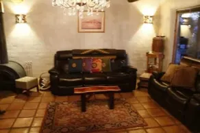 Royal Bear Lodge & Casita - Image 2
