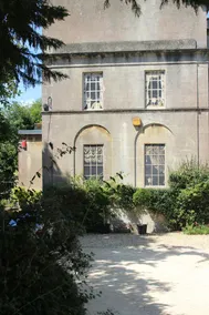 Bloomfield House - Image 5