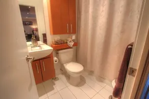 Luxury Downtown Water Front Condo offered by Short Term Stays - Image 5