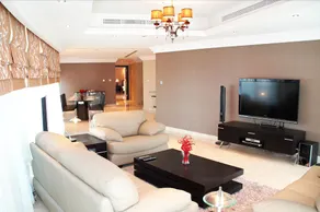 Dunes Hotel Apartment Barsha - Image 2