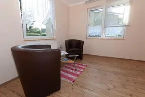 Sehr-guenstiger-Bungalow-fuer-2-Personen-1-Aufbettung-auf-Ruegen - Image 4