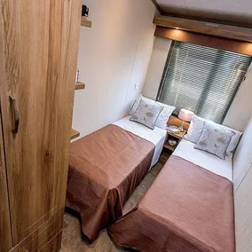 Serena 25 Luxury Lodge at 5 Star Resort St Andrews - Image 4
