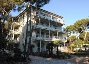 Guest House Cap Martin - Image 5