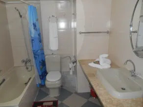 Hotel Babel - Image 3
