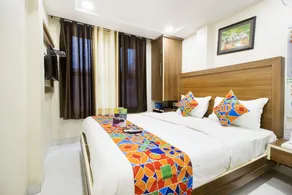 Bombay Palace Hotel - Image 2