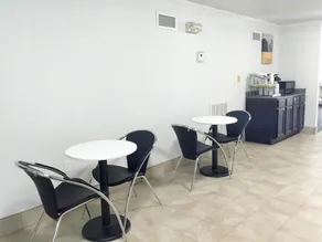 Motel 6 Troy, Al - Image 5