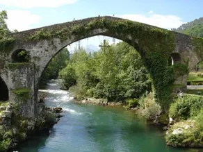 Hotel Rural L'Alloru - Image 5