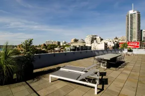 Sydney East Luxury Apartment - Image 2