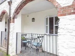 The Hideaway - Image 5