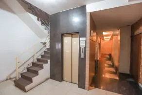 Penthouse Hotel By OYO Rooms - Image 2