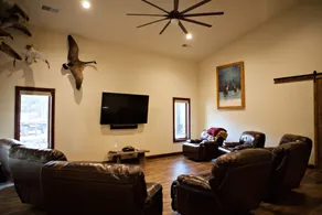 Two Hats Ranch - Image 5