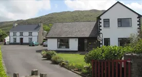 An Dooneen B&B, The Hurley Farm - Image 4