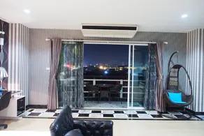 Ktk Regent Suite - Image 4