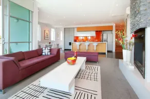 Penthouse St Kilda Style - Image 5