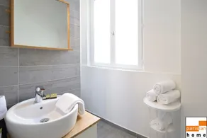 202117 - Appartement 6 personnes a Paris - Image 1