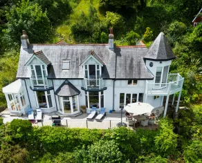 Exclusive Home With the Best Views in Dartmouth - Image 4